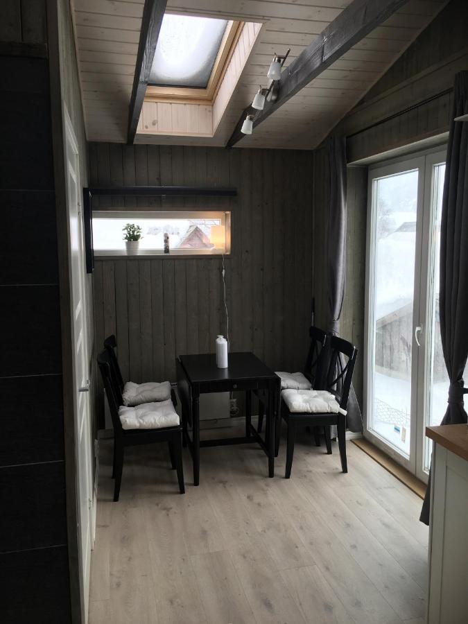 Voss- Oppheim Suite Private Cozy Cabin Vossestrand المظهر الخارجي الصورة