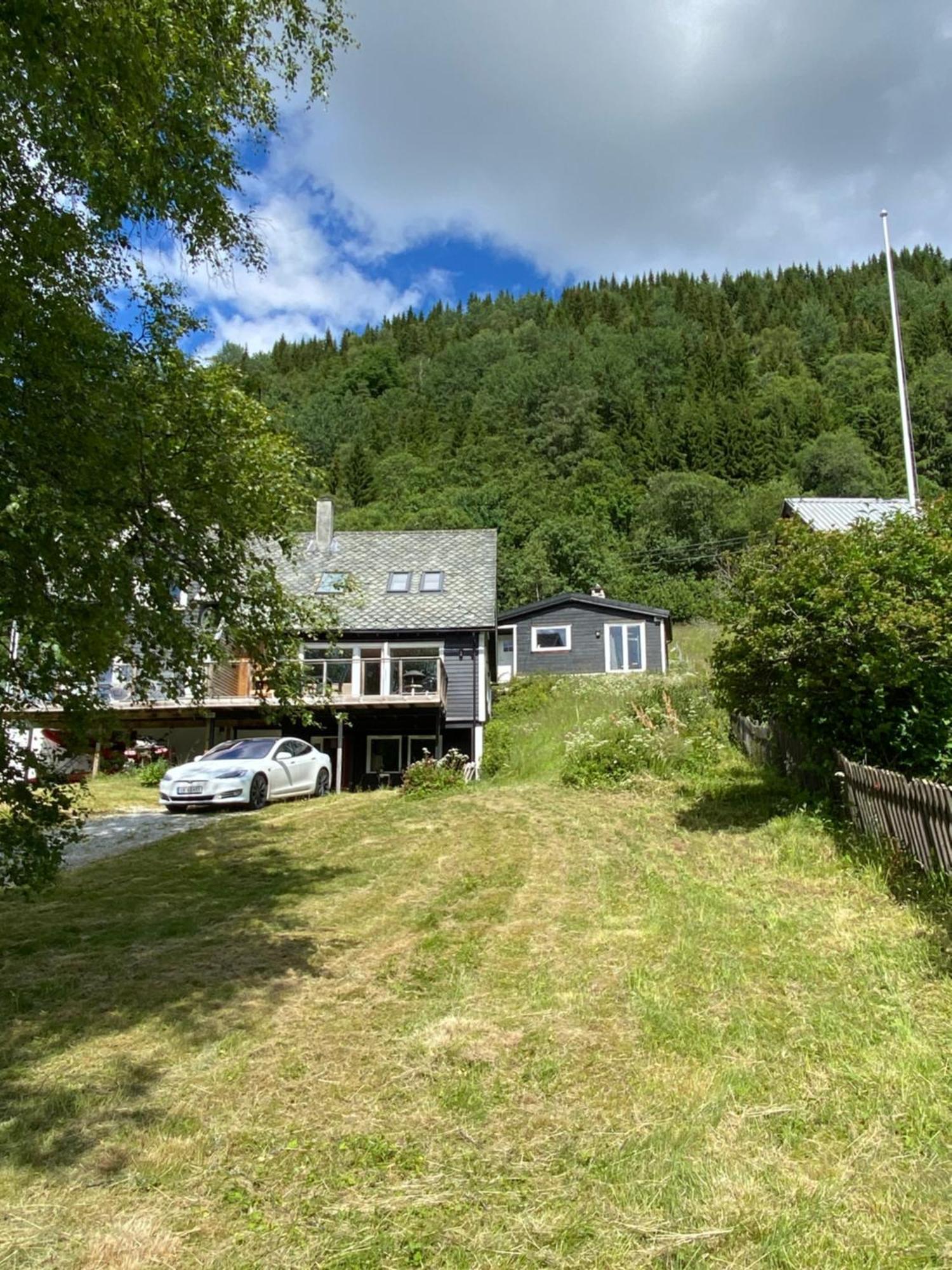 Voss- Oppheim Suite Private Cozy Cabin Vossestrand المظهر الخارجي الصورة